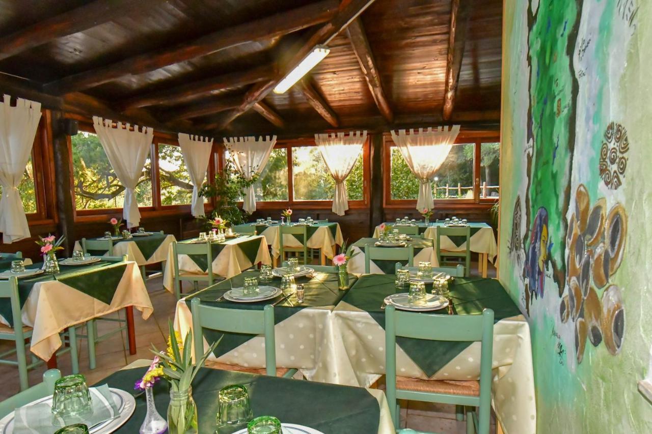 Agriturismo Sardo Vila Campavaglio Exterior foto