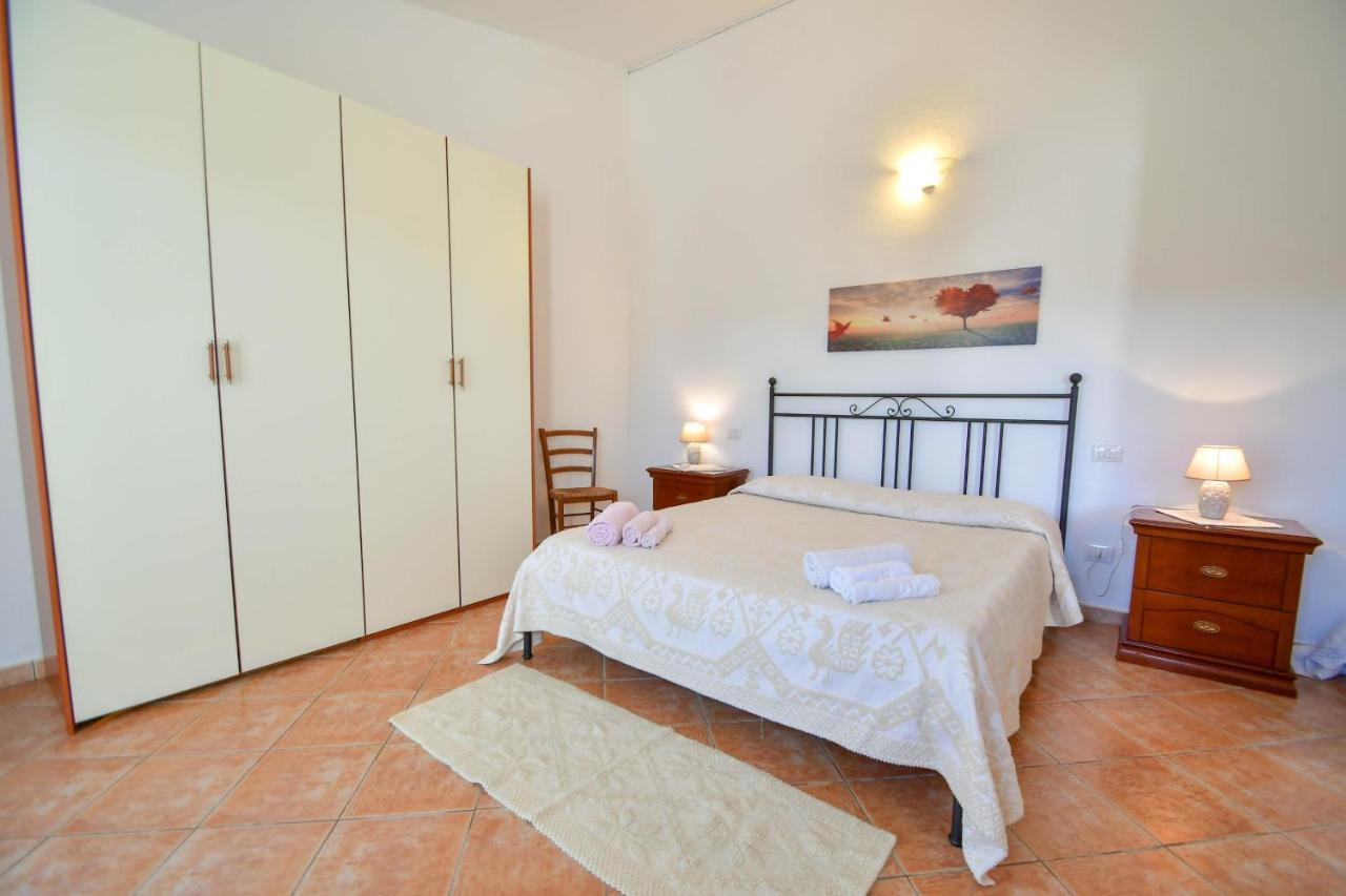 Agriturismo Sardo Vila Campavaglio Exterior foto
